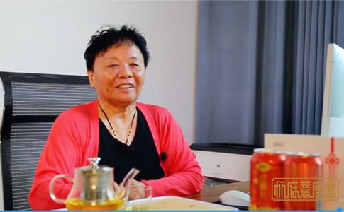 我是楊曉瑞－懷府薏康堂紅薏米系列食品歡迎您的惠顧！